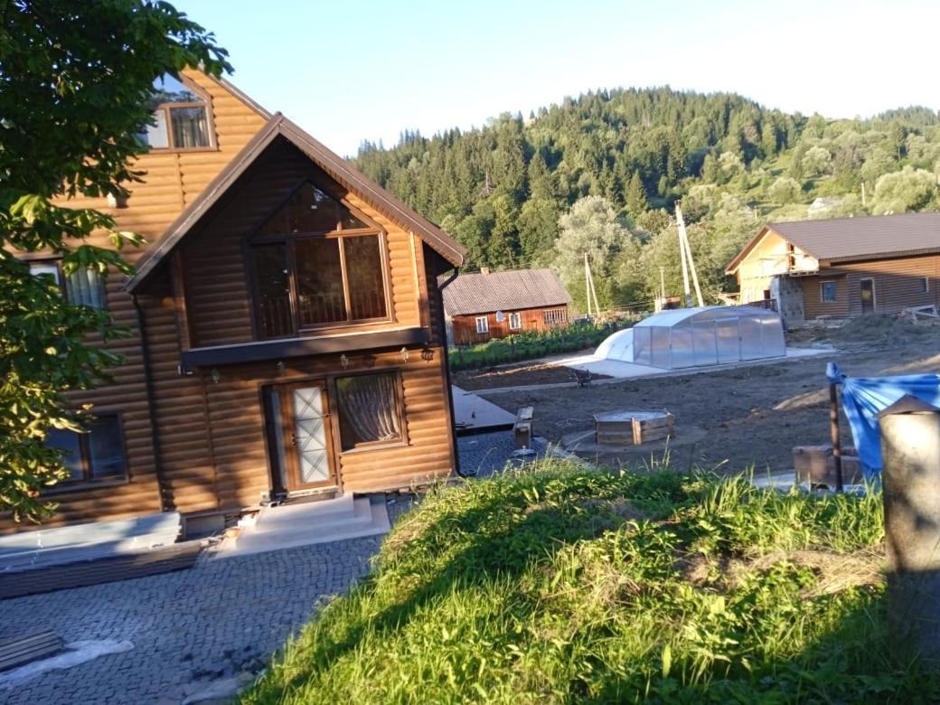 Villa Paraiso Karpaty Tesnitska Kültér fotó