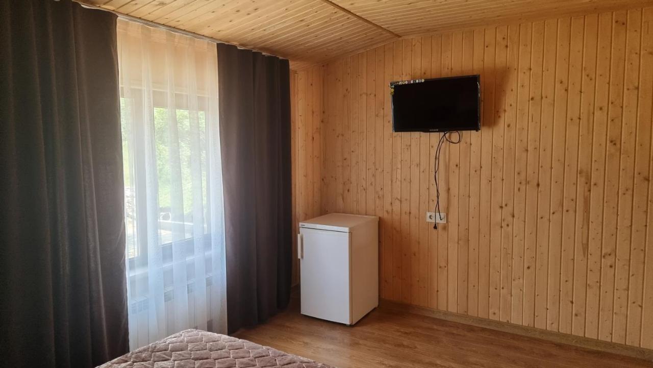 Villa Paraiso Karpaty Tesnitska Kültér fotó